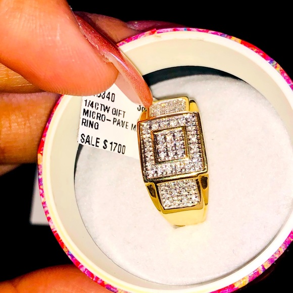 10k Solid Gold Genuine Real Diamond ring Free appraisal & posh authenticate incl - Picture 2 of 9